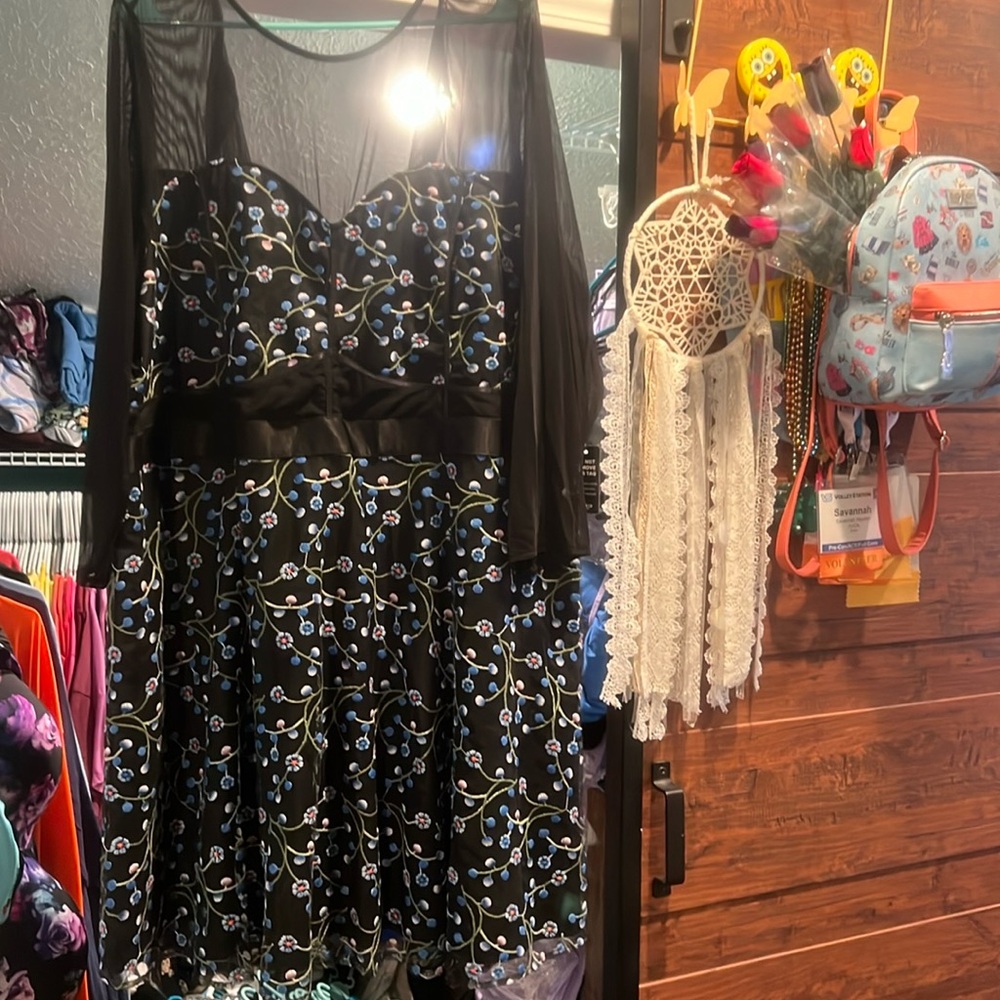 Size 24 torrid formal dress